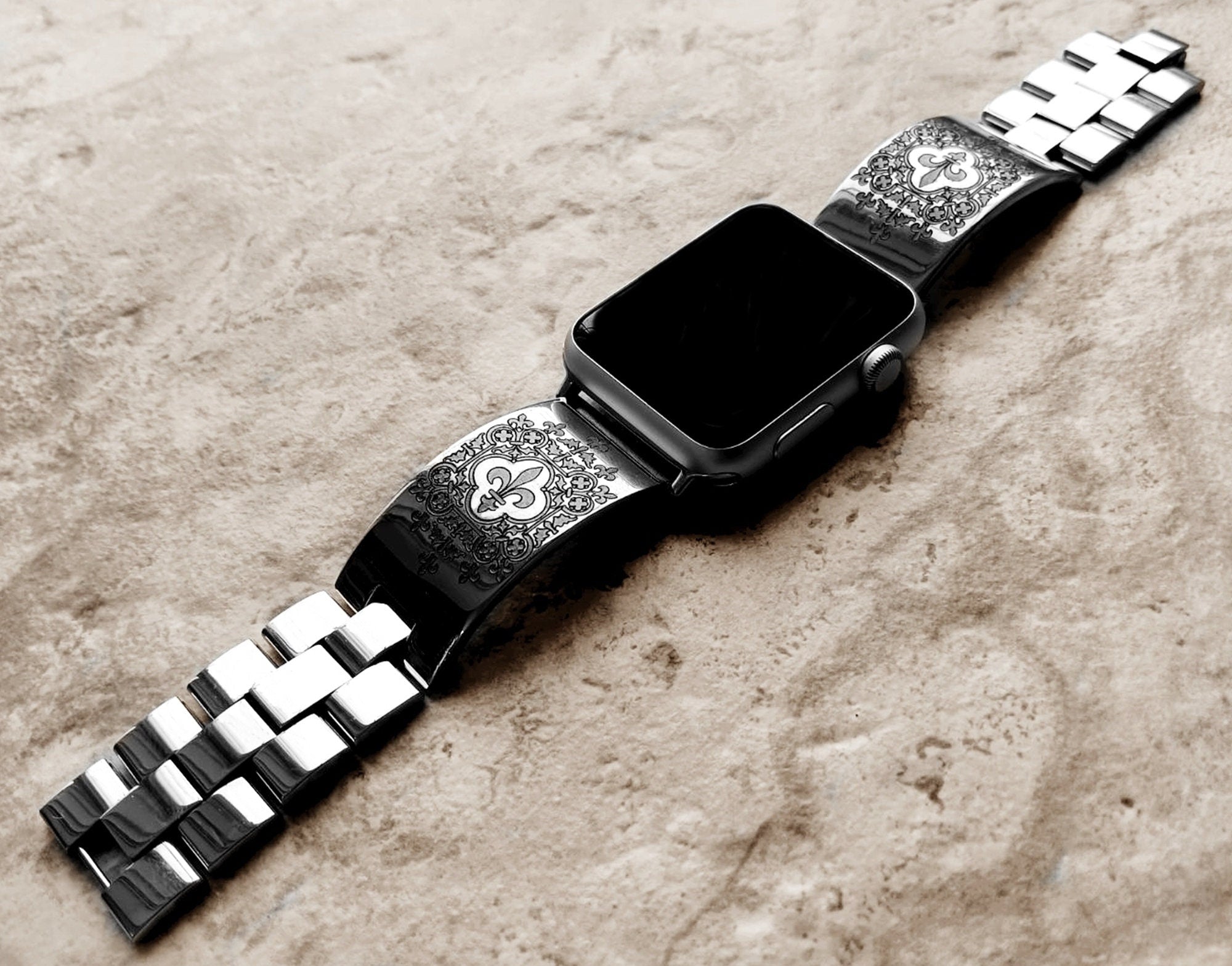 Apple Watch Band Fleur De Lis for Ultra 2 49mm 45mm 44mm 42mm 41mm 40mm 38mm 9 8 7 SE 6 5 4 3 2 Engraved St Steel Adjust Polished Cuff Strap